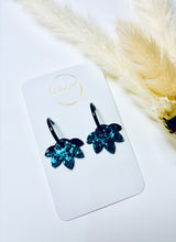 Load image into Gallery viewer, Resin Earrings