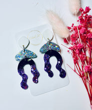 Load image into Gallery viewer, Resin Dangle Earring