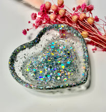 Load image into Gallery viewer, Heart Trinket Dish