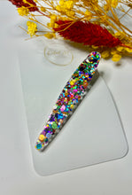 Load image into Gallery viewer, Hand poured Resin hair clips