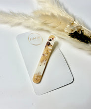 Load image into Gallery viewer, Hand poured Resin hair clips