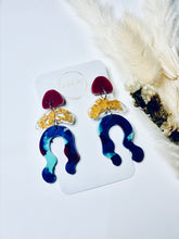 Load image into Gallery viewer, Resin Dangle Earring