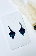 Load image into Gallery viewer, Resin Earrings