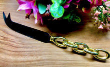 Load image into Gallery viewer, Chain link cheese knife